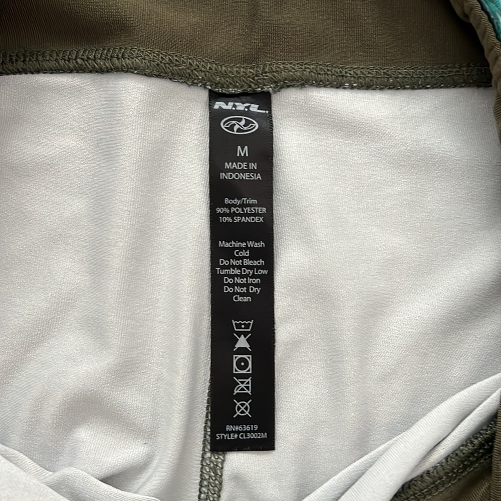 N.Y.L. Women’s High Rise Green Workout Leggings Size M - Picture 5 of 10